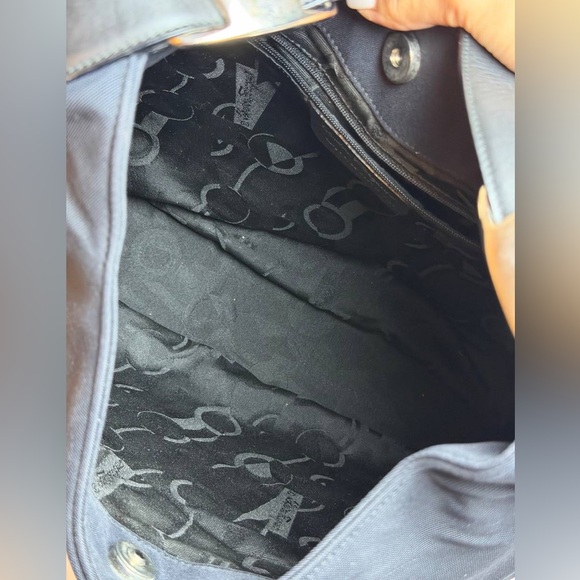 Salvatore Ferragamo Vala Shoulder Bag Nylon Black - Picture 10 of 11